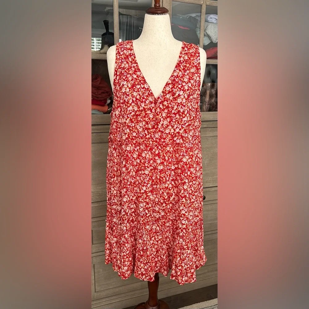 NWT Floral Red Sleeveless Dress with Tie Back -3X - Picture 2 of 10
